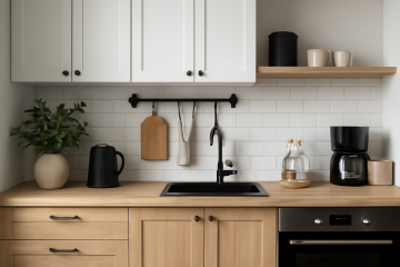 Cuisine décorée avec accessoires modernes
